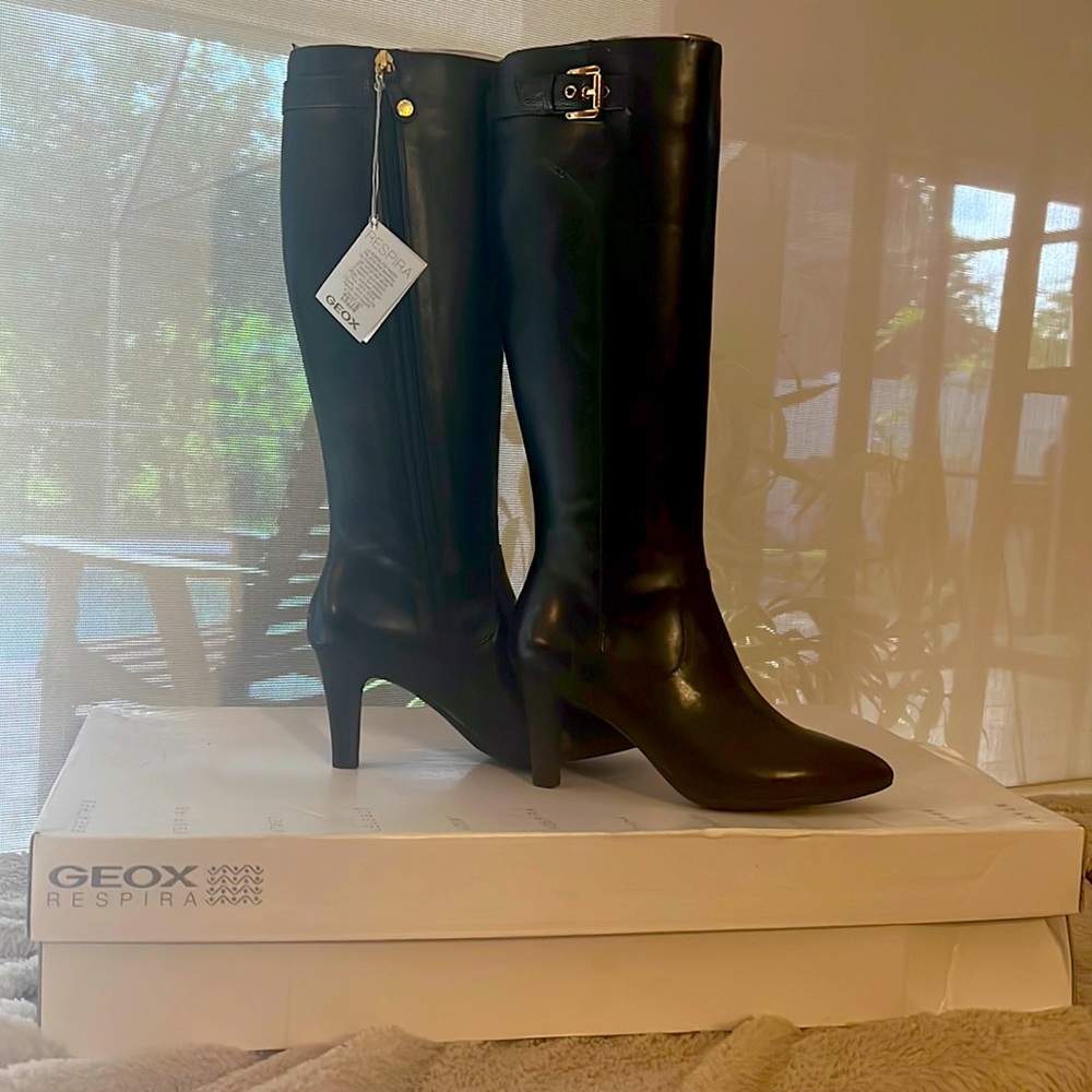 GEOX Respira Black Leather Boots - Picture 3 of 8